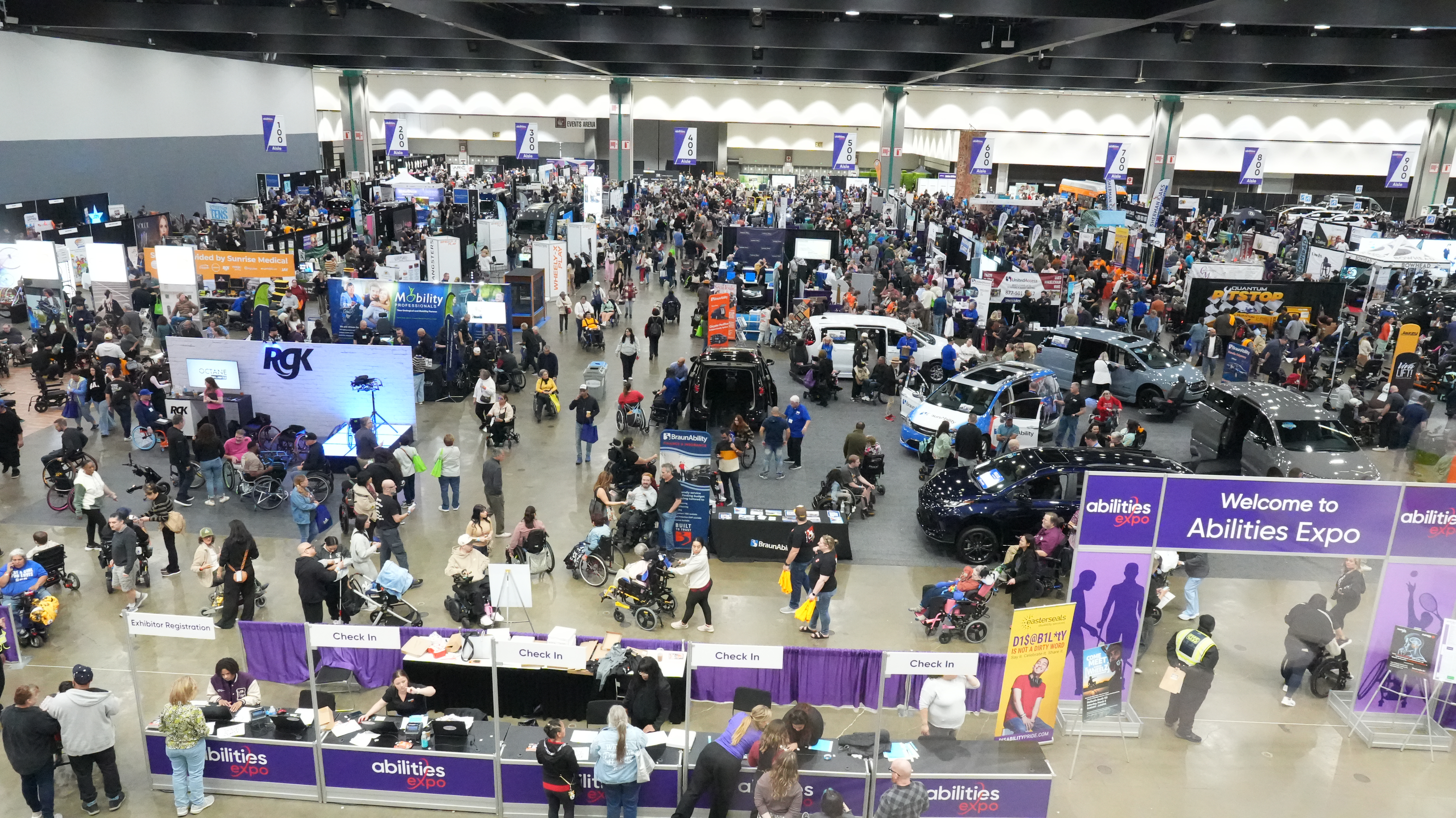 best show floor image.JPG