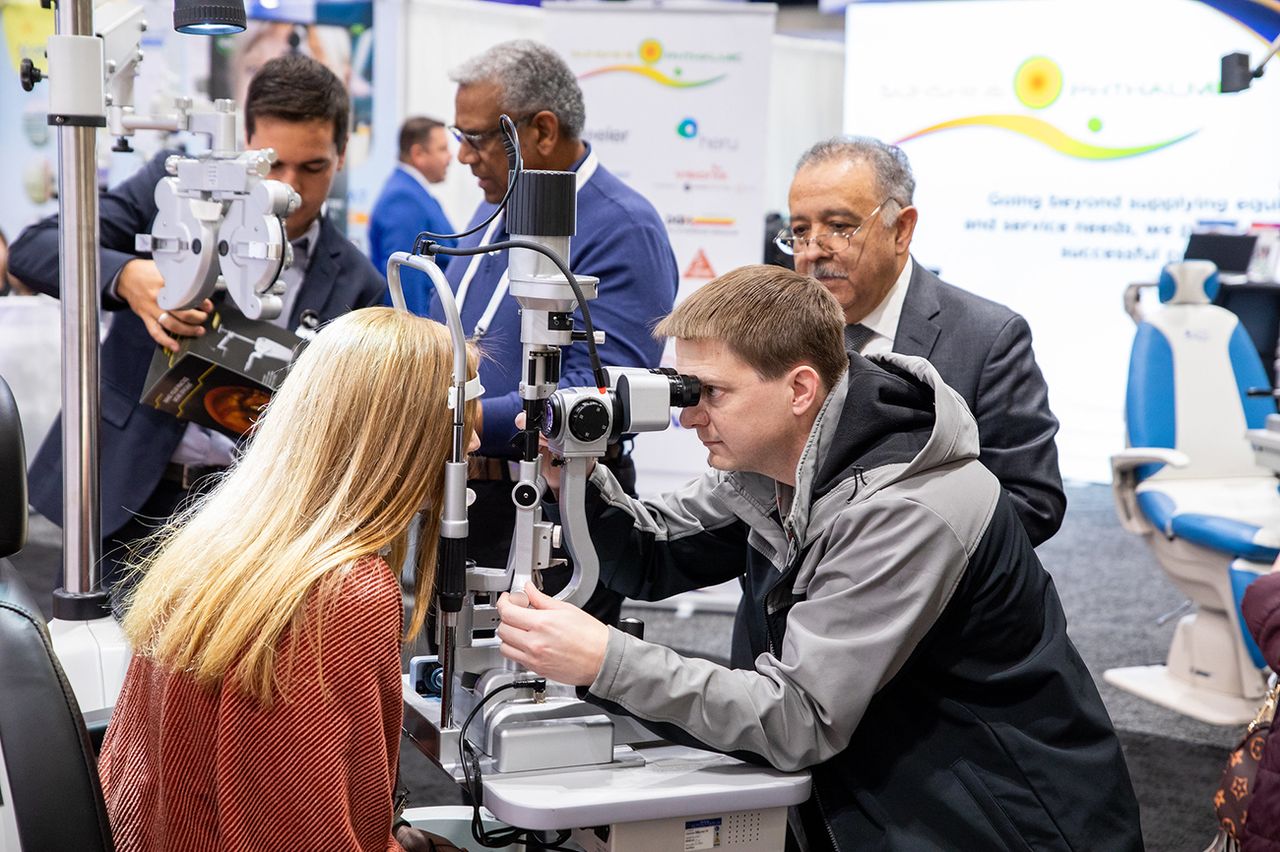 Vision_Expo_exhibitors_2.jpg Vision_Expo_exhibitors_2.jpg
