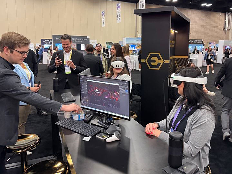 VR.JPG