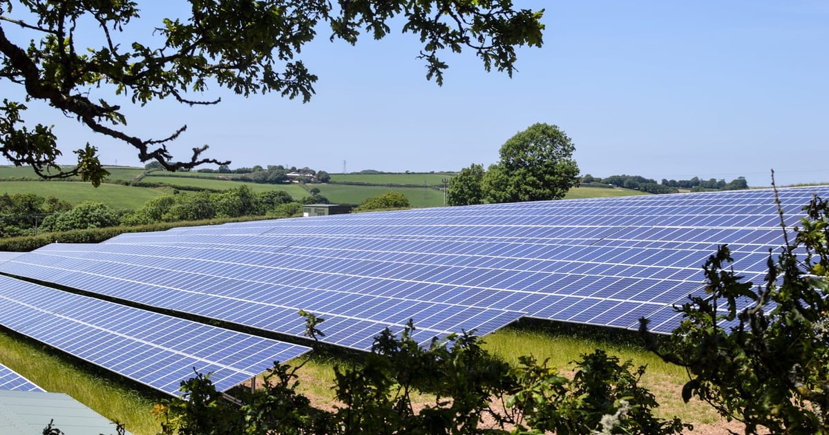 Elgin wins £500 million backing for 1GW UK solar pipeline