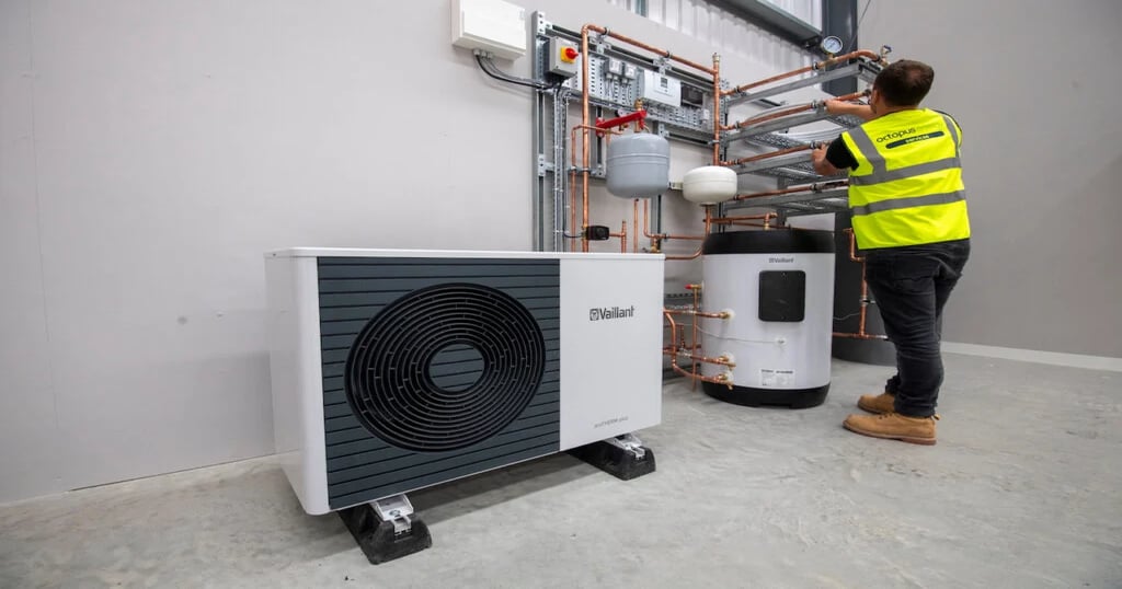 Octopus Energy to launch heat pump at a similar cost to gas boilers ...