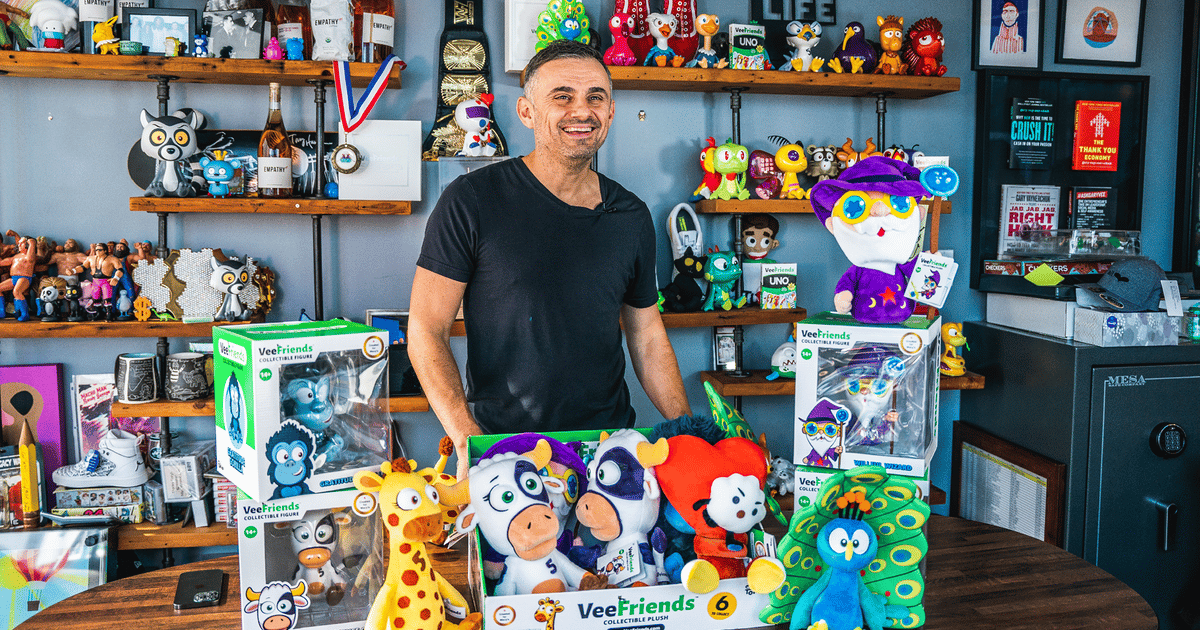 Veefriends Rabbit VeeFriends Expands from Digital to Phygital | License Global