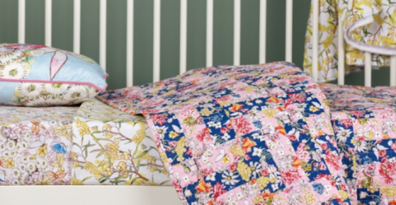 Cot quilt cover online spotlight