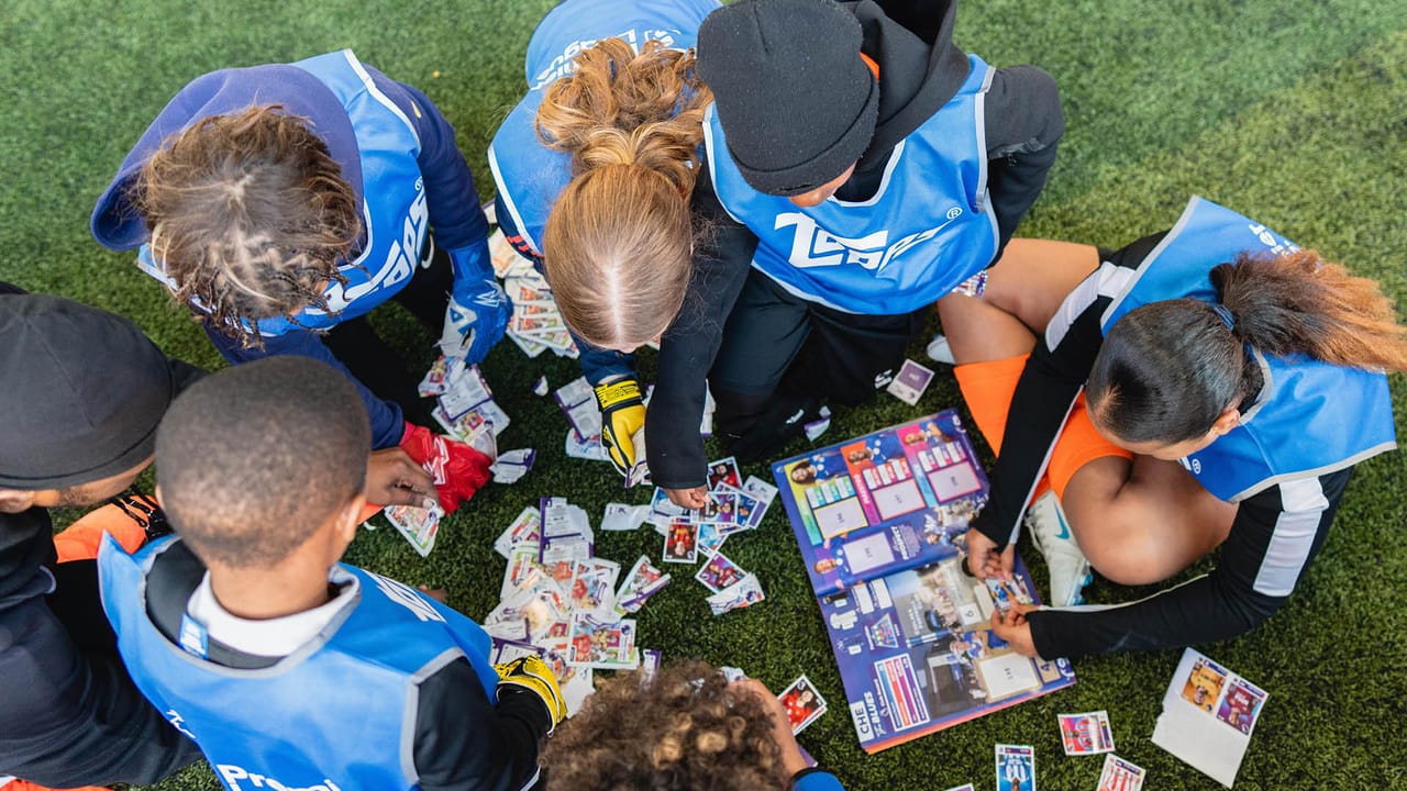 Topps Launches Premier League 2025/26 Stickers