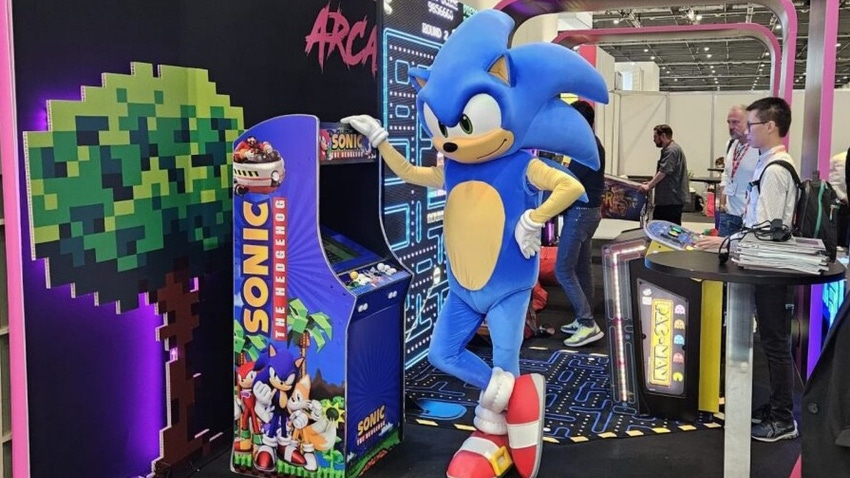 Sonic The Hedgehog in The Arcade at Brand Licensing Europe