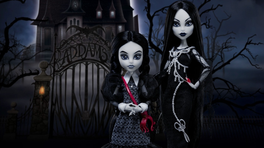 Monster High Skullector Welcomes Morticia, Wednesday Addams