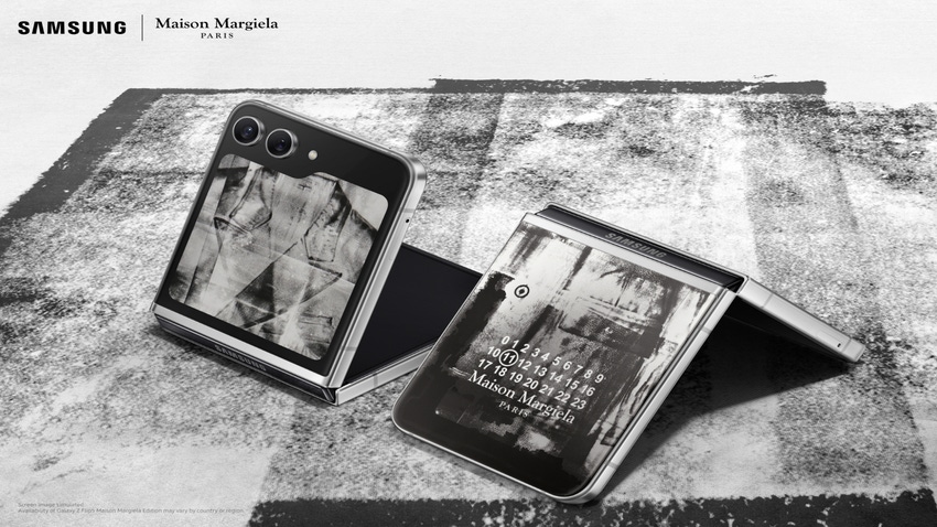 The Margiela edition Galaxy Z Flip5.