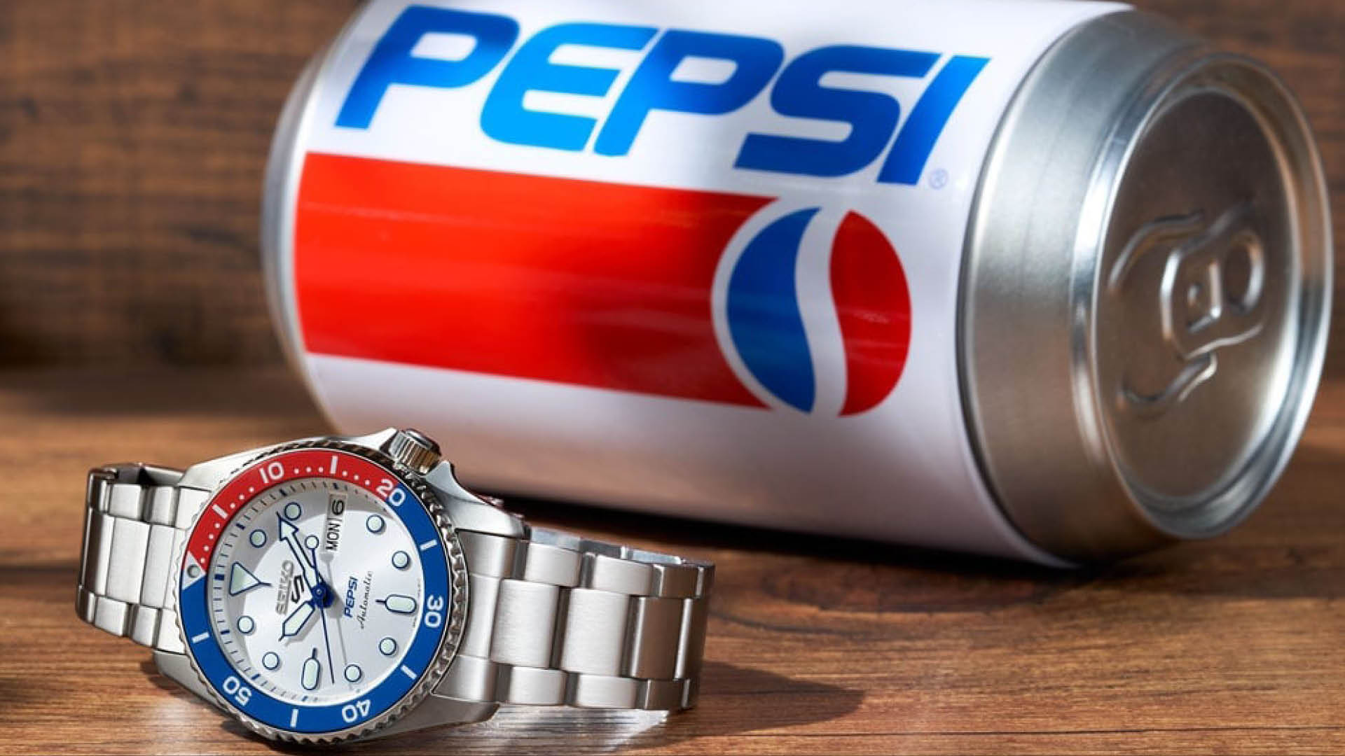 Seiko_x_Pepsi_watch.jpg