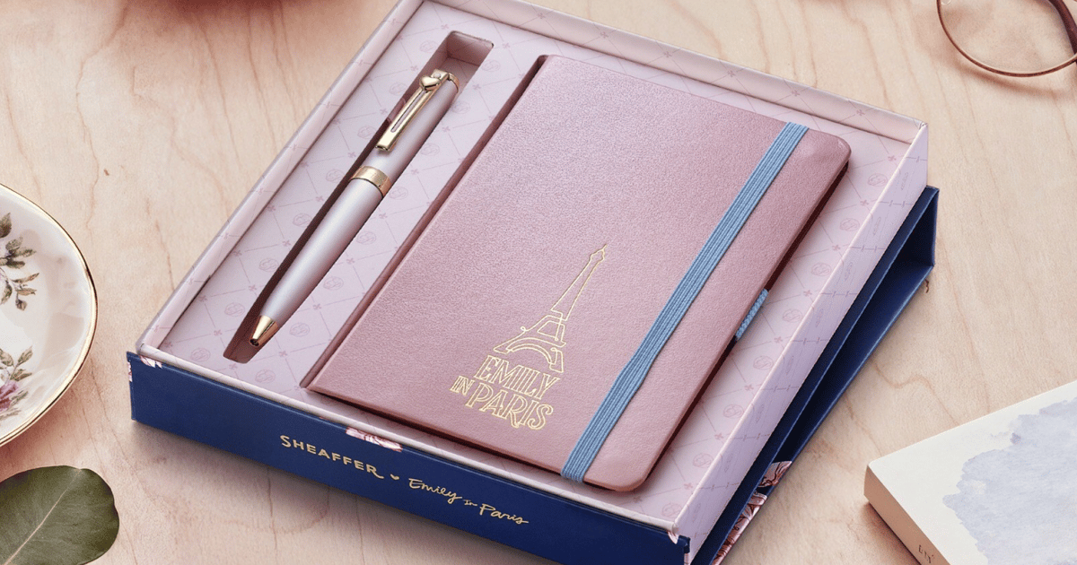 SHEAFFER Emily in Paris ノート 2冊セット新品未開封 Sheaffer_Launches_Emily_in_Par