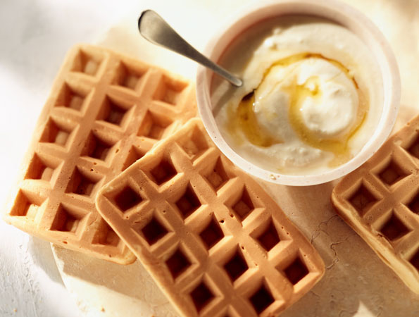 Dinkelwaffeln mit Ricotta-Honig-Creme