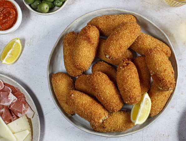 Jamón Croquetas (Spanish Croquettes)