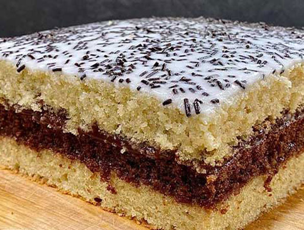 Neopolitan Cake
