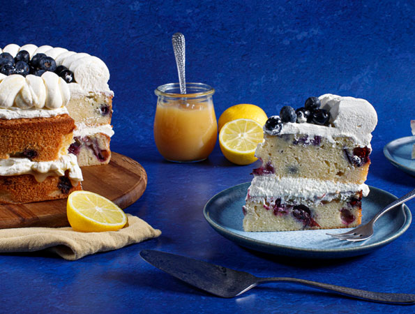 Blueberry and Lemon Curd Cake