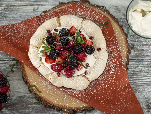Vegan Pavlova
