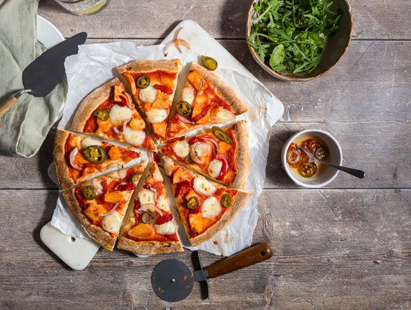 High-Protein Spicy Chicken Pizza