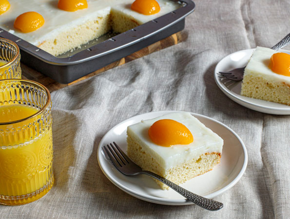 Spiegeleierkuchen (Fried Egg Cake)