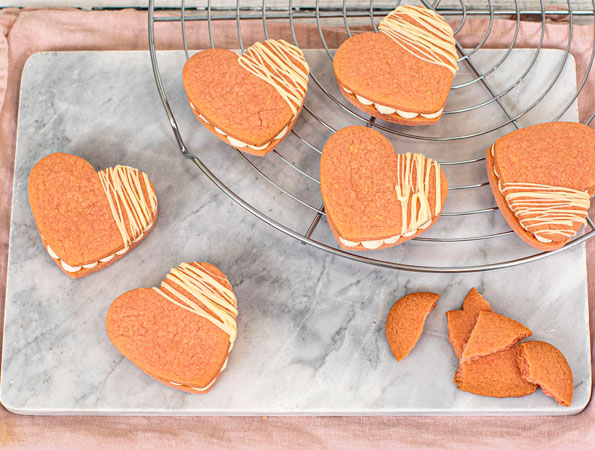 Heart Sandwich Biscuits
