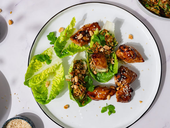 Teriyaki chicken with crispy rice salad