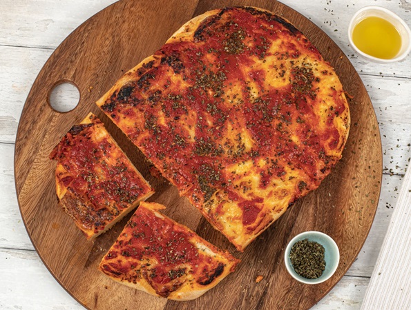 Sfincione Vegano (Vegan Sicilian Pizza)