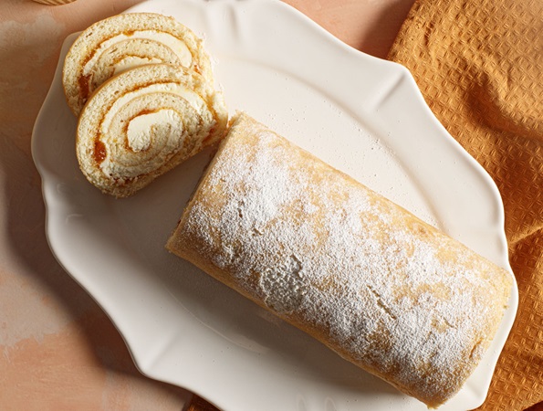 Apricot Swiss Roll