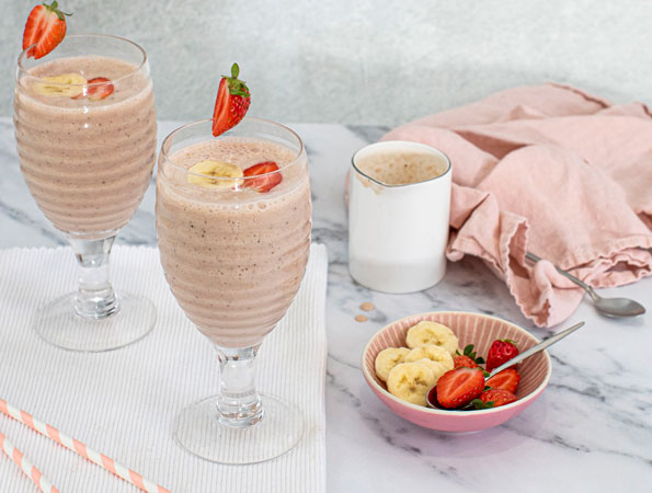 Yoghurt, Strawberry and Banana Smoothie