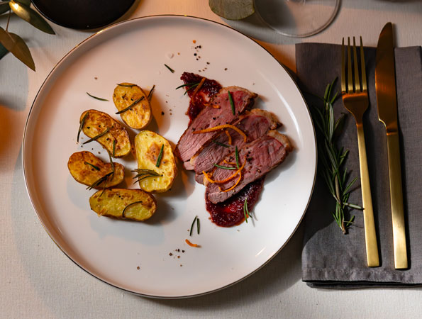 Duck breast with cranberry sauce