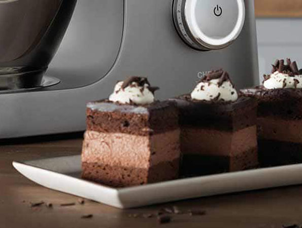 Rigo Jancsi – Hungarian Chocolate Sponge Cake