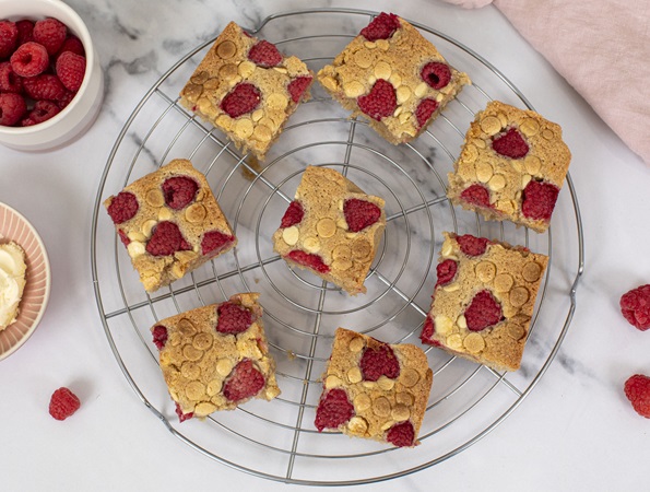 Raspberry and White Chocolate Financier
