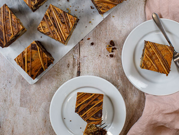 Chocolate and Peanut Butter Traybake