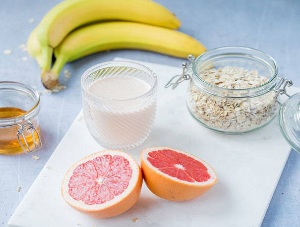 Ruby Grapefruit Oatie Smoothie