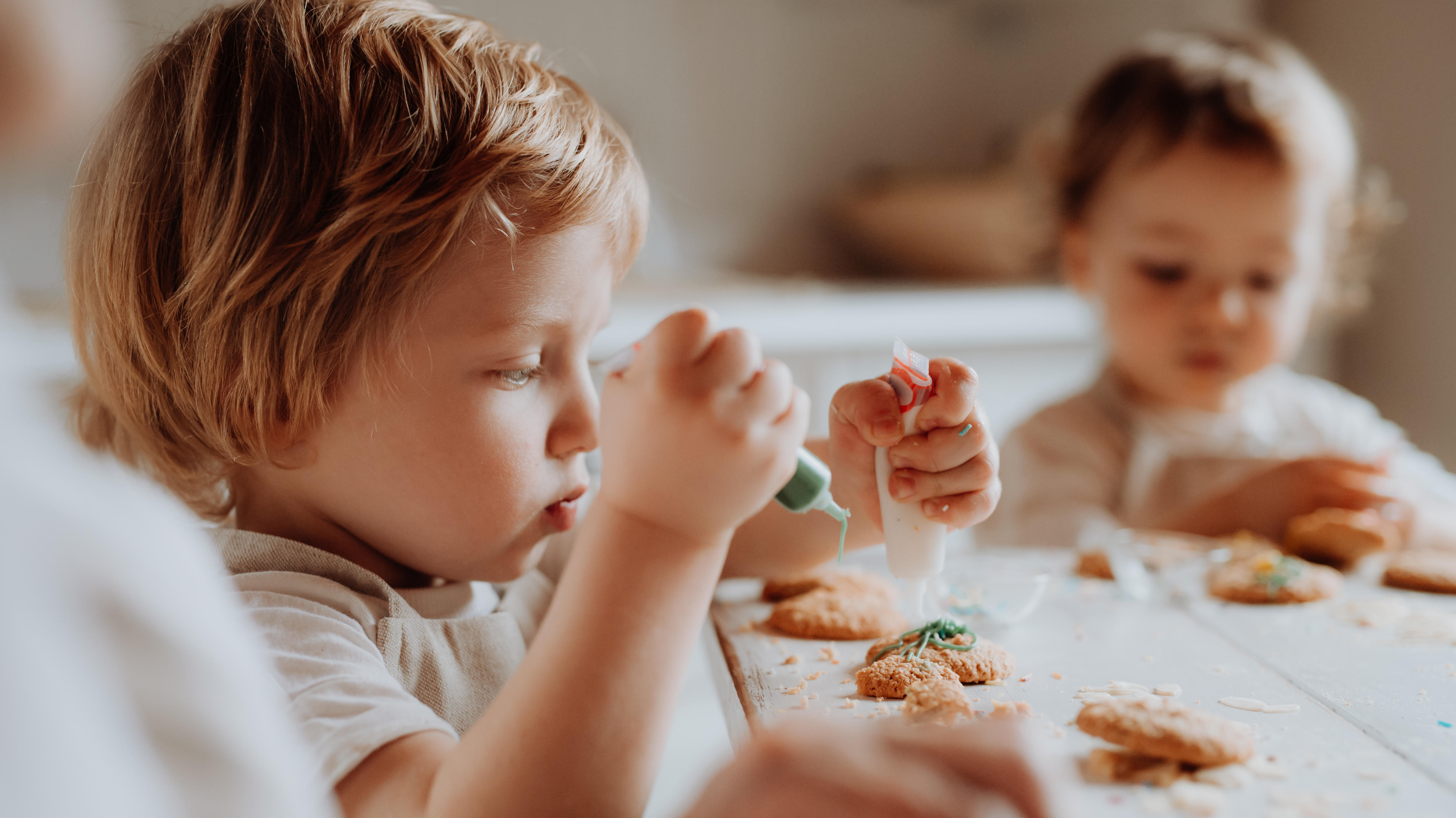 Parents Can Claim Up To £30 Free School Meals Vouchers This Easter - Vimarsana News