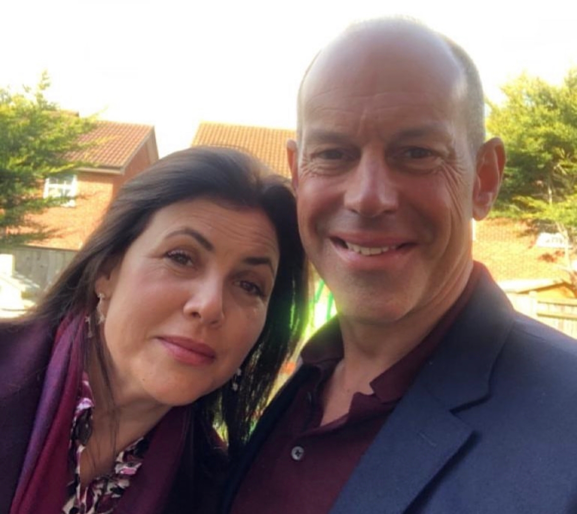 Phil Spencer says brother tried to save parents by cutting their seatbelts  with a penknife after river crash