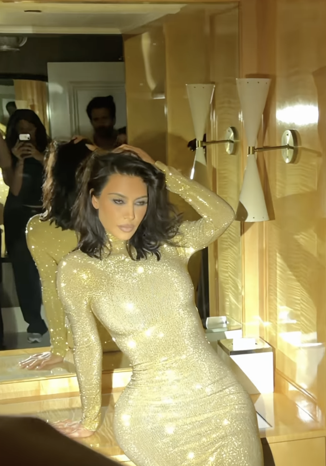 Kim Kardashian Accused Of Damaging Marilyn Monroe's Dress