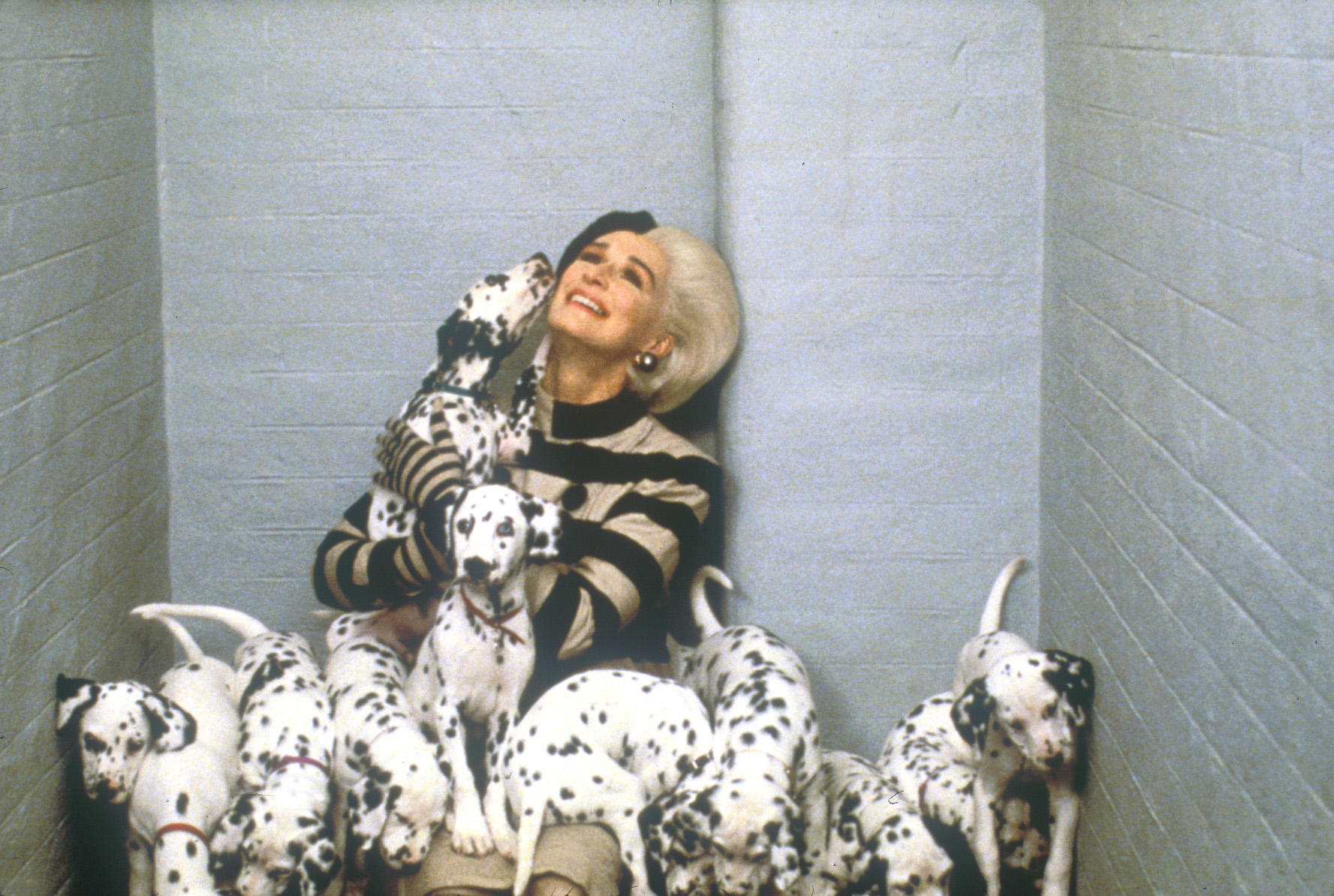 Glenn Close Said She Had a 21-Inch Waist When Playing Cruella de Vil