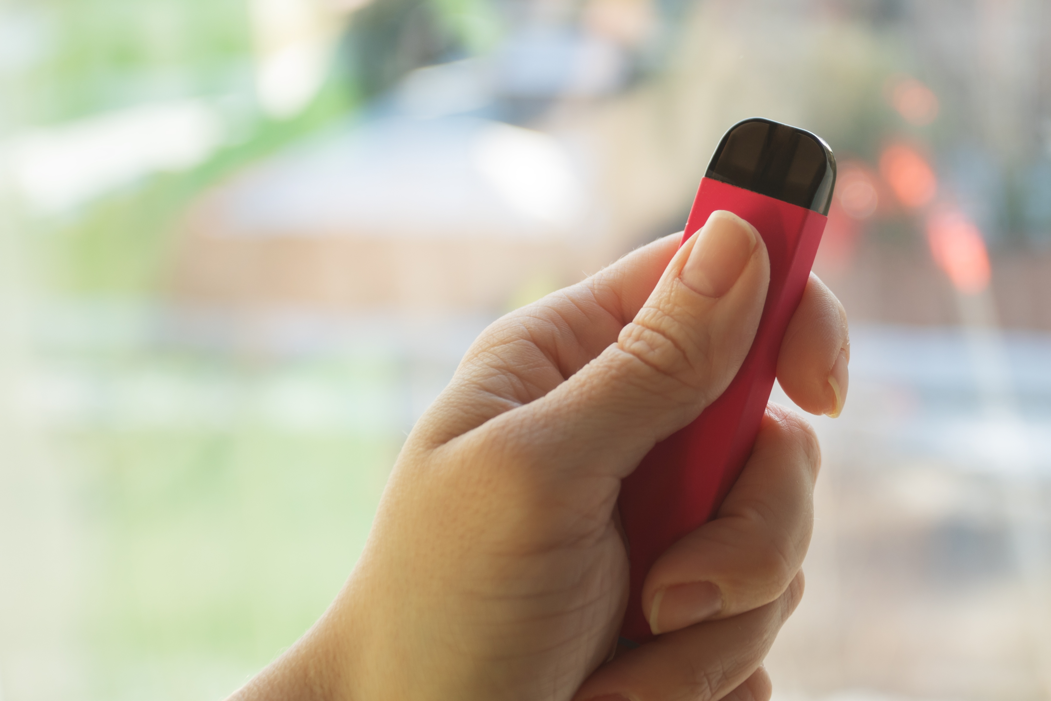 elfbar nachfüll pod läuft aus Major changes to e-cigarettes after disposable vapes banned in UK to  'protect children'