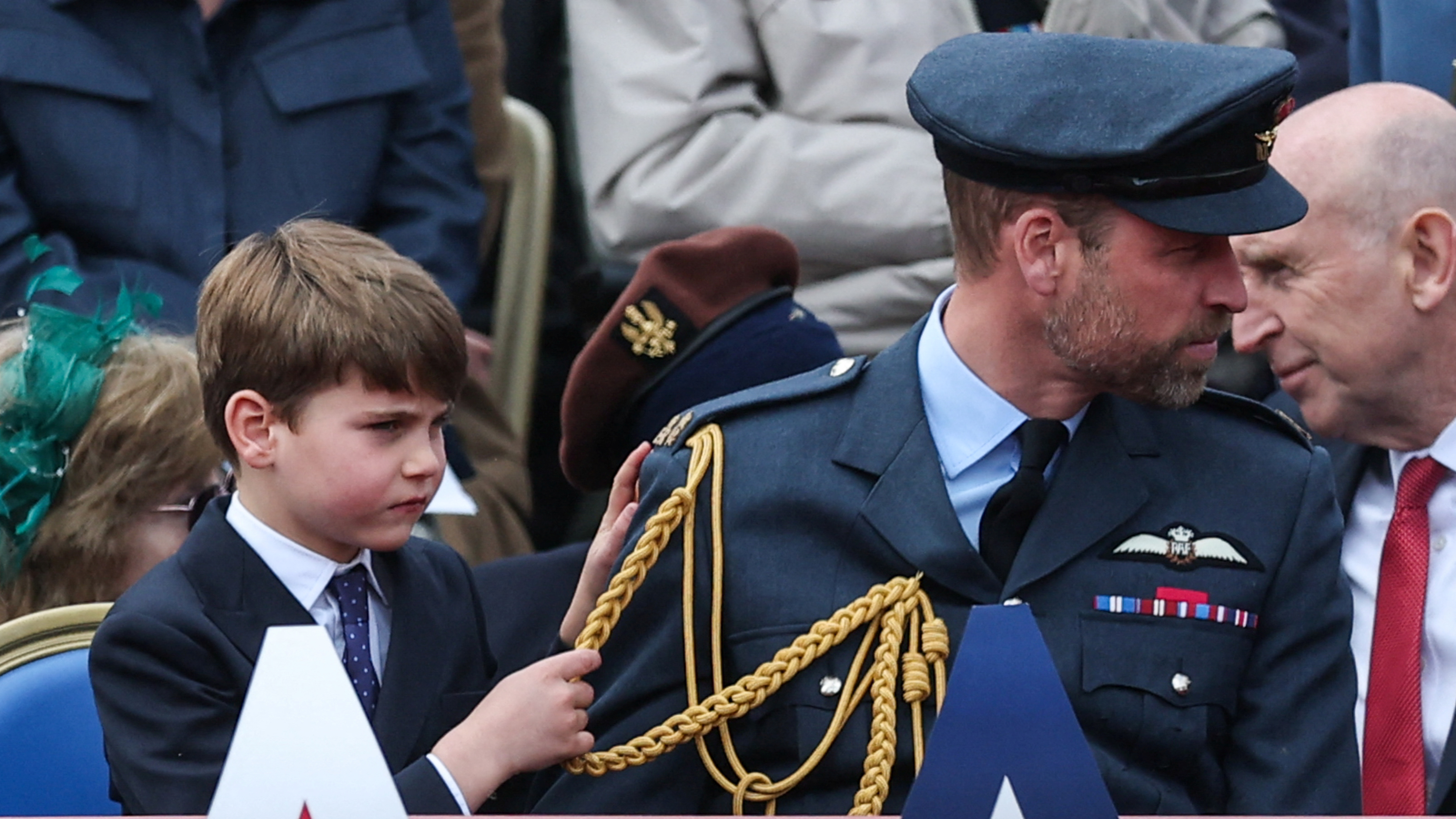Lip reader revealed Prince William's brutal remark to Queen Camilla during  VE Day service