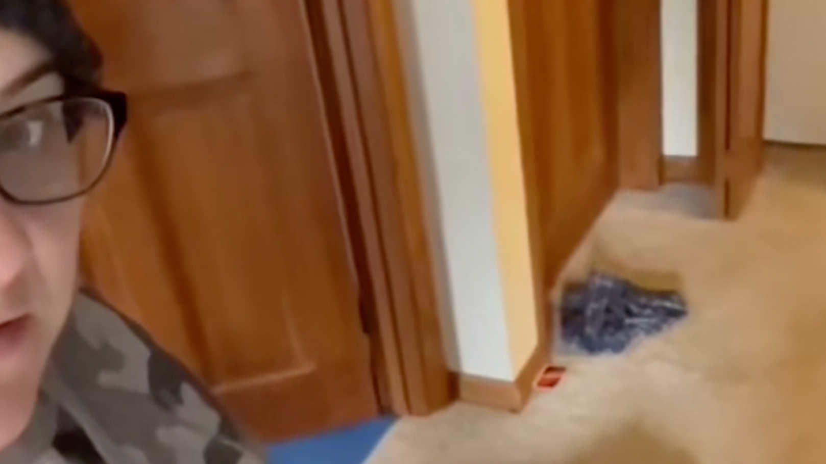 Mum's Genius Way Of Getting Her Children To Help With The Cleaning - Vimarsana News