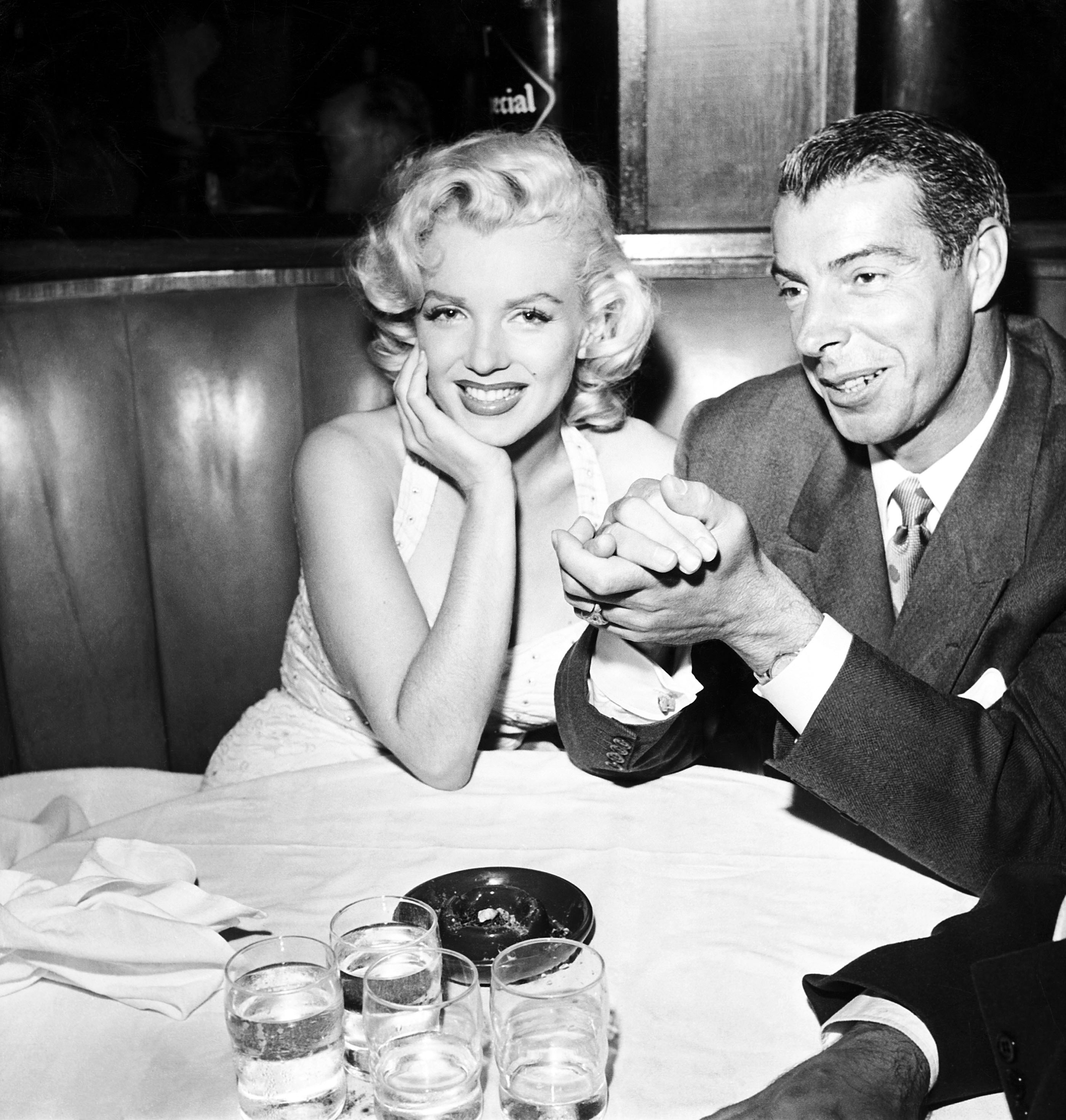 The very mysterious circumstances surrounding the aftermath of Marilyn  Monroe's death