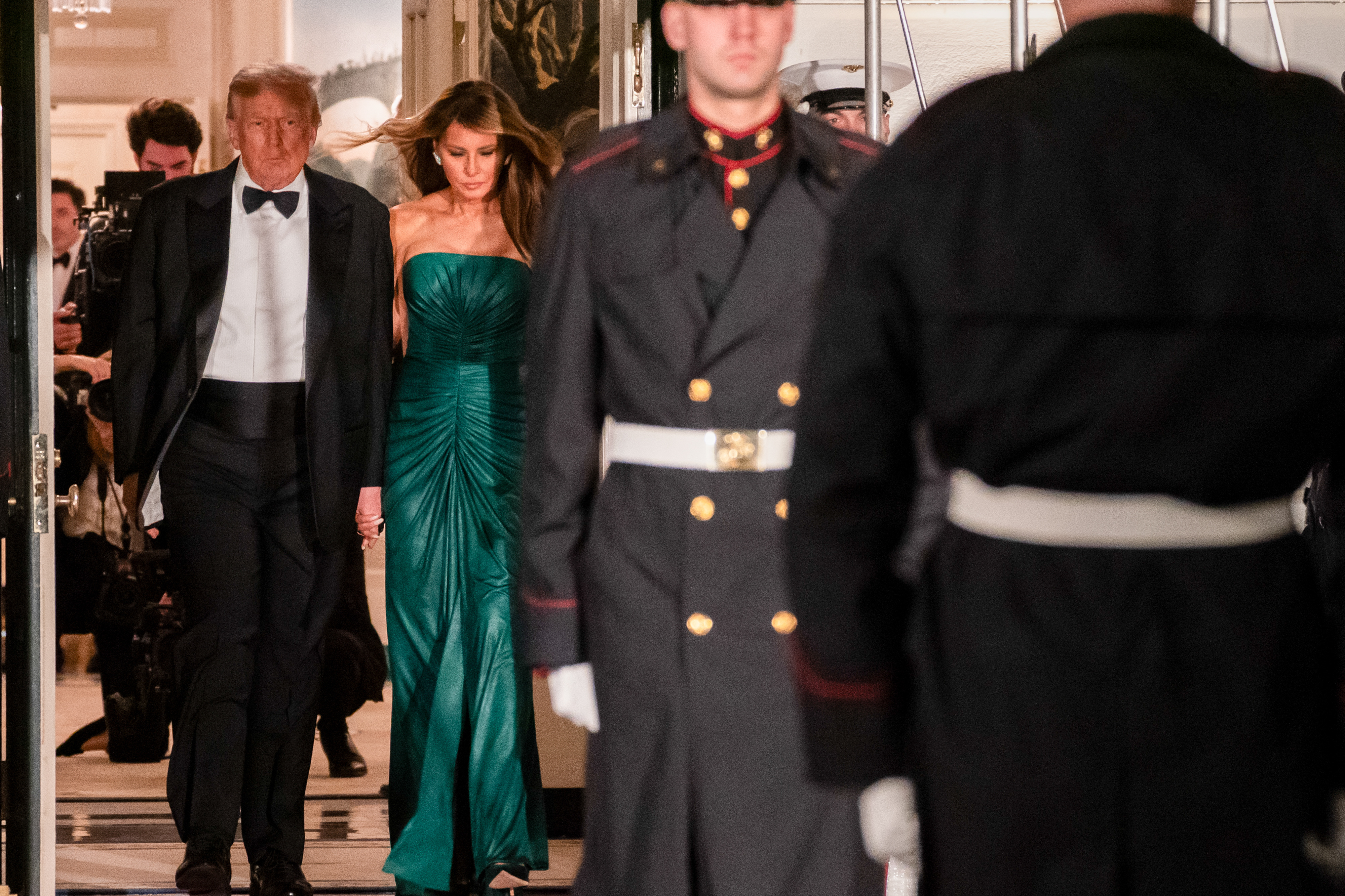Melania Trump's 'subtle gesture' to Saudi Arabia's prince during state  dinner revealed