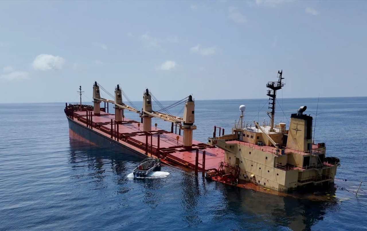 sinking cargo ship sinking cargo ship