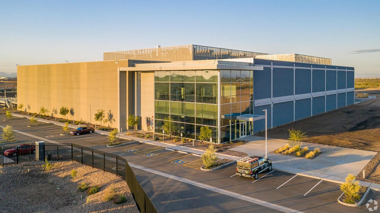 EdgeCore Says Data Centers Should Pay Their Own Power Costs