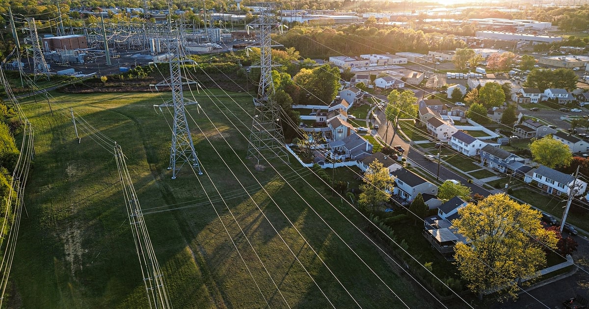 3.8 GW Load Drop Prompts Potential PJM Data Center Rules