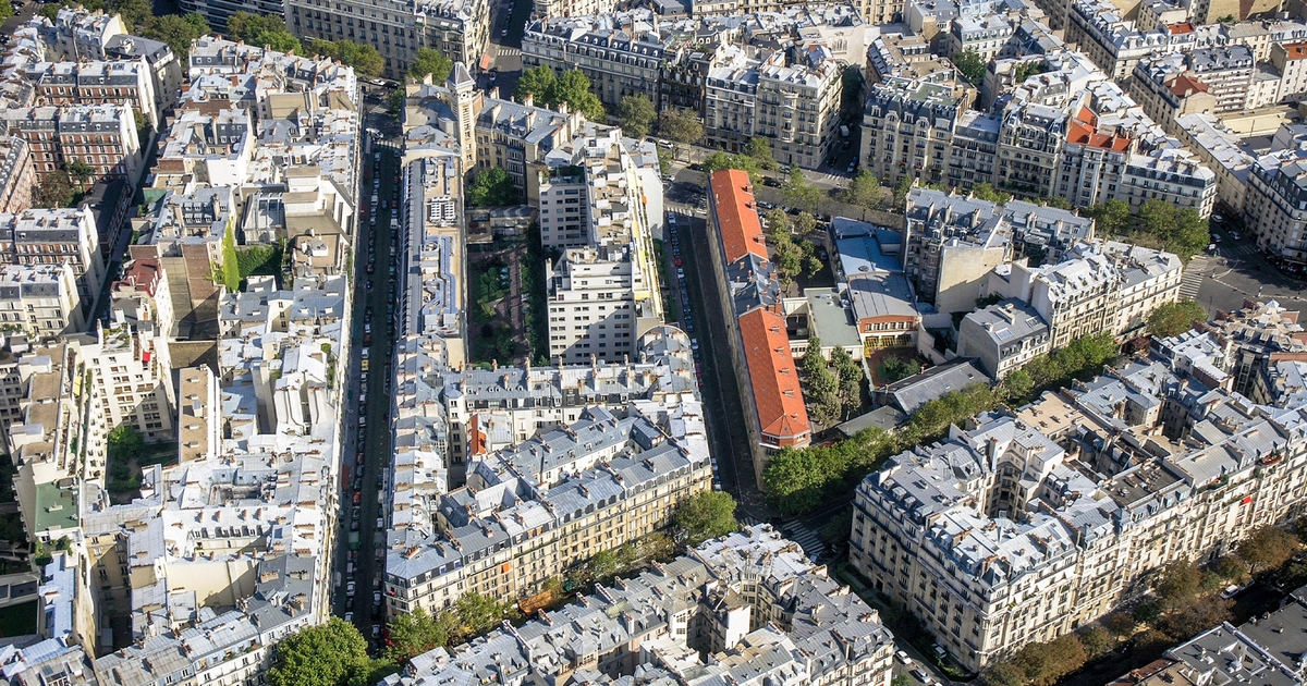 Goodman, CPP Forge $9B Deal to Power Europe’s Data Center Boom