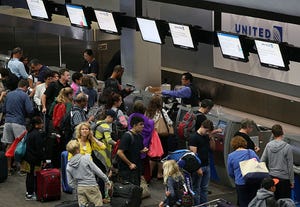 United Airlines Grounds Flights Due to IT Issues