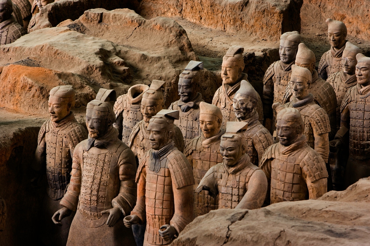 Terracotta Warrior Statues in Qin Shi Huangdi Tomb Terracotta Warrior Statues in Qin Shi Huangdi Tomb