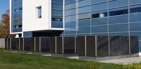 Can Bloom Boxes Power Data Centers?
