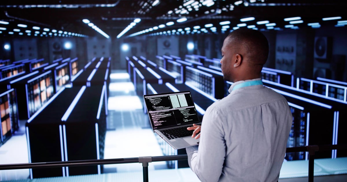 Data center corridor