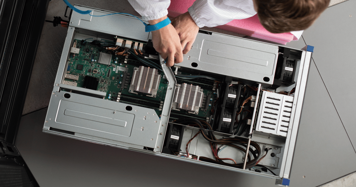 GPU Lifespan in Data Centers: Physical vs. Economic