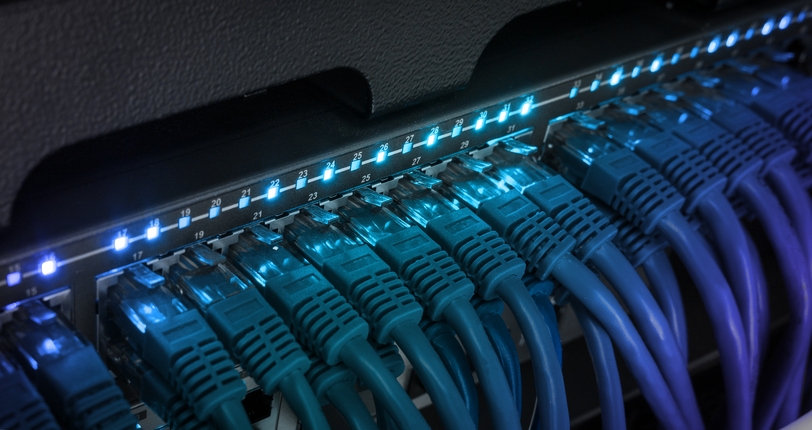 The Year of 100GbE in Data Center Networks
