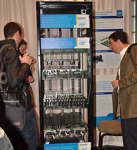 Quanta Racks Silicon Photonics: The Data Center at Light Speed